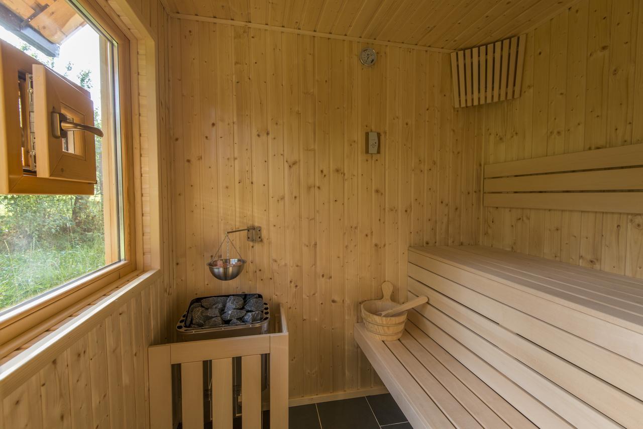 Magnolia Resort Chalets Felsővisó Kültér fotó
